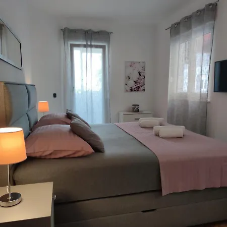 Apartment Sve U 5 Minuta Zadar