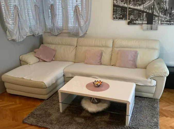 Sve U 5 Minuta 아파트 *